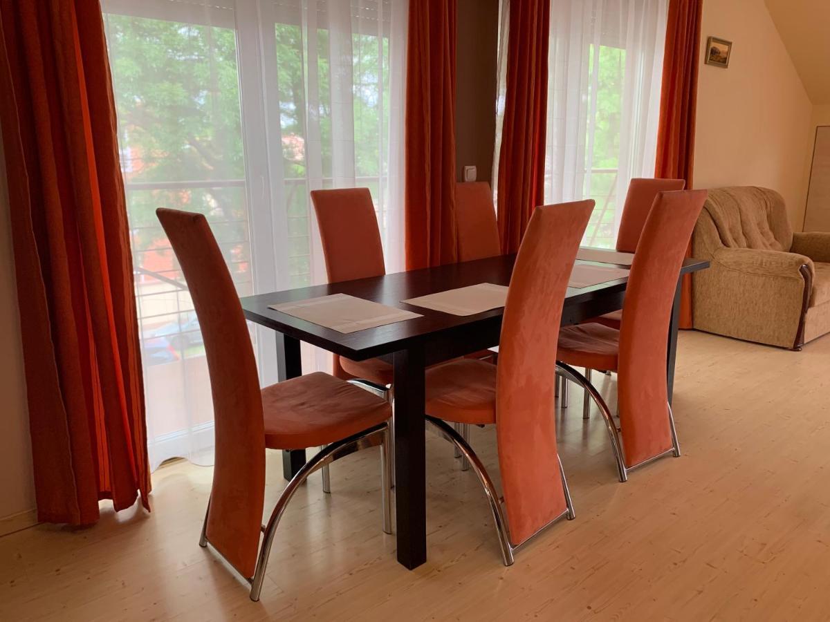 Indi Apartman Siófok Zewnętrze zdjęcie